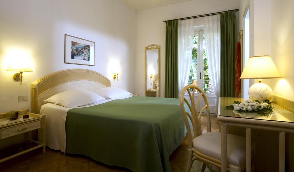 Hotel Villa Angelica Lacco Ameno  Eksteriør bilde